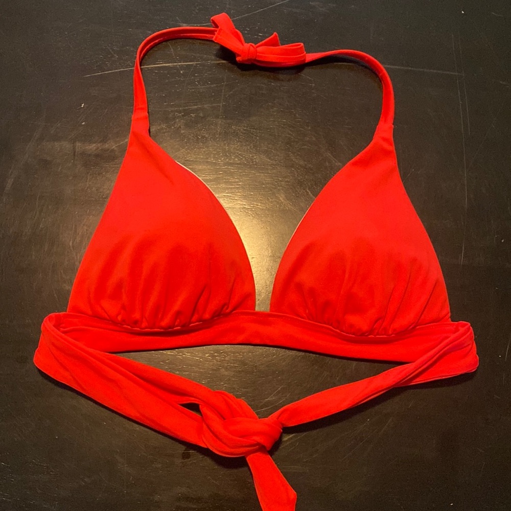 Victoria Secret halter bikini top. Red. Size Large. Excellent condition.